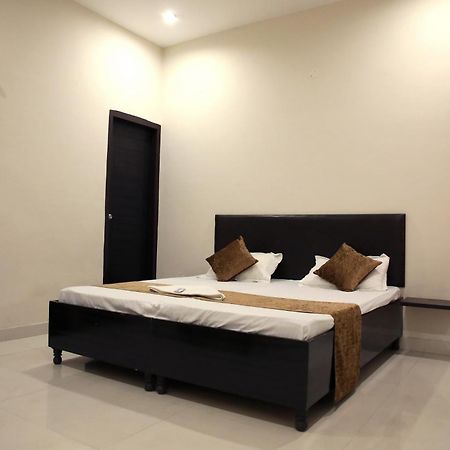 Aspire Rooms 712 Ludhiana Zewnętrze zdjęcie